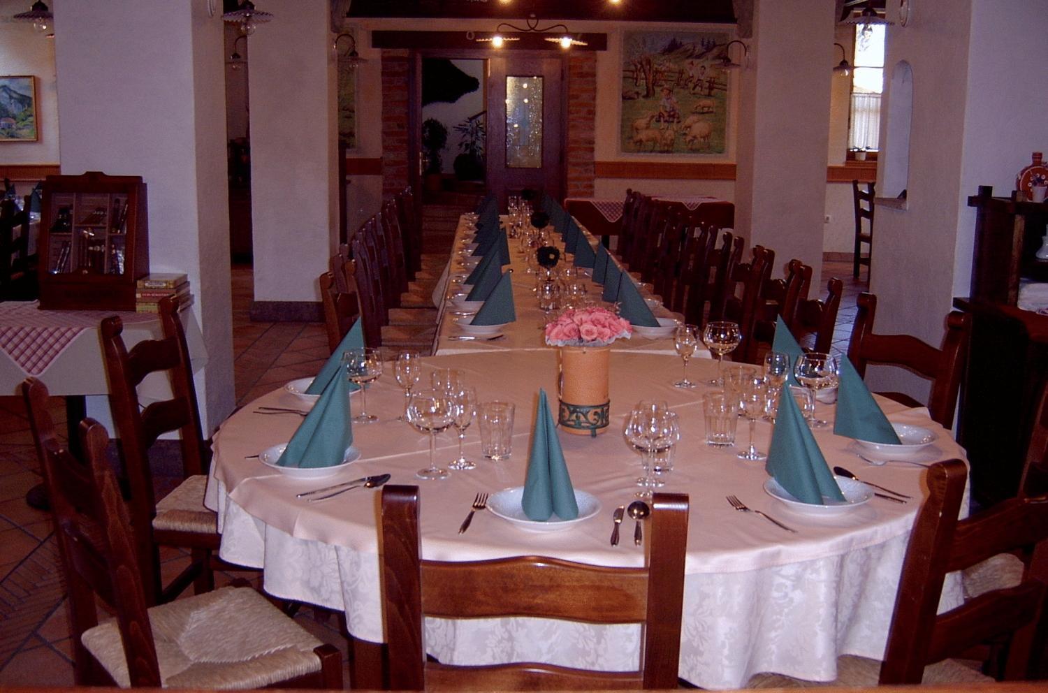 Hotel Kovac Osilnica Екстер'єр фото